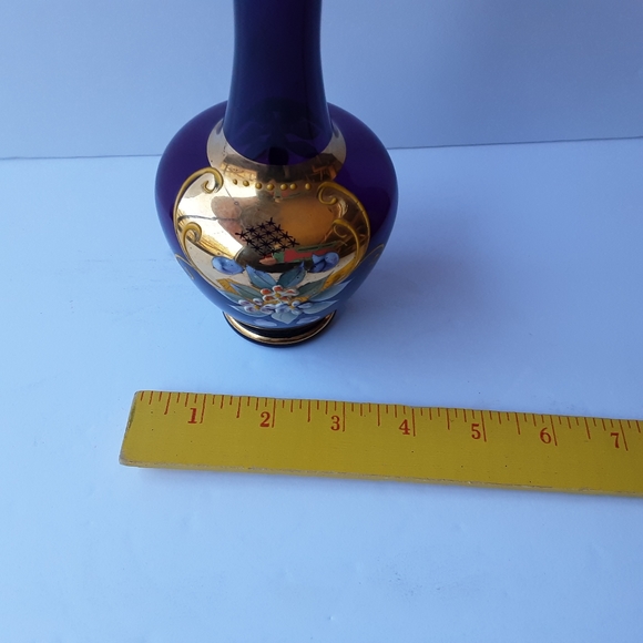Vtg Ucagco Purple Amethyst Raised Enamel Gold Gilt Floral Single Bud Flute Vase - Picture 11 of 11